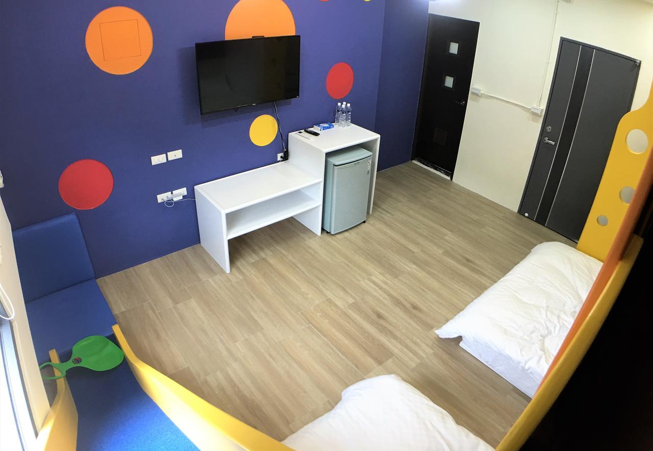 23 Here B&B Hualien City Exterior photo